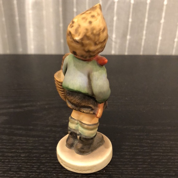 Hummel Figurine Boy Holding Basket - Picture 6 of 13